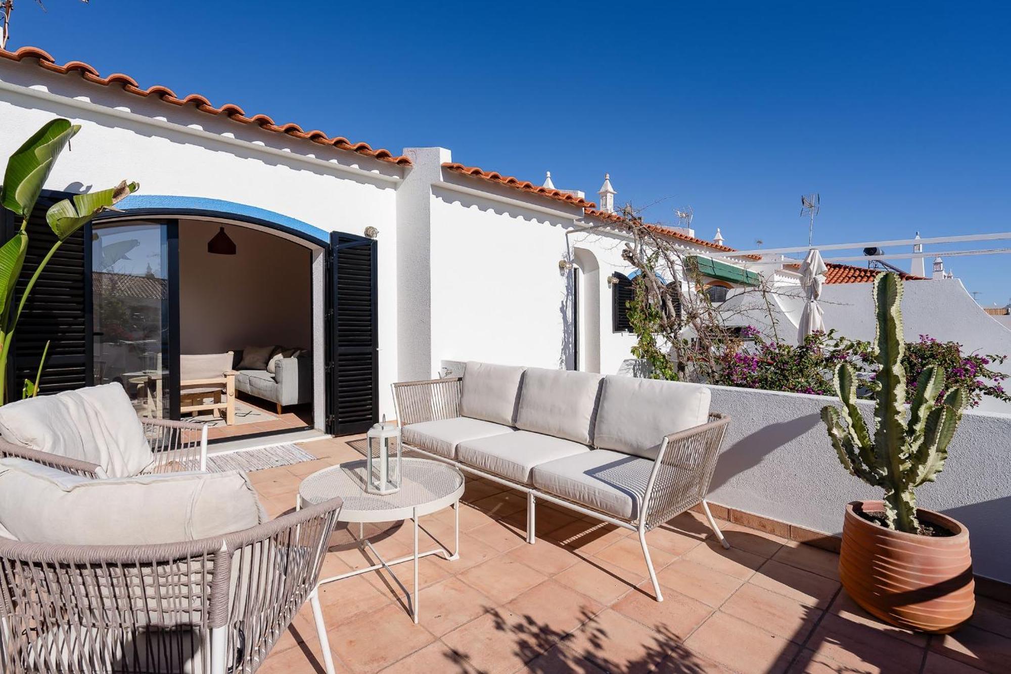 Vila Ramalhete W/ 3 Bdr & Balcony By Lovelystay 阿尔图拉 外观 照片